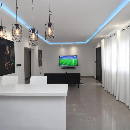 Voak Home