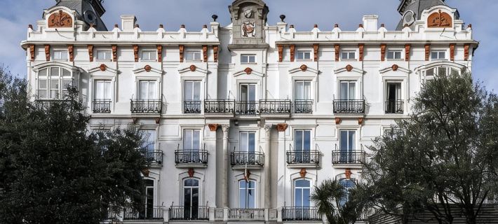 Soho Boutique Palacio de Pombo Отели в г. Сантандер