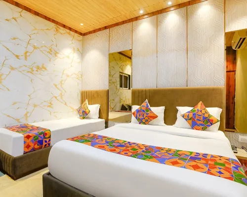 Hotel Casa Annex โรงแรมใกล้เอสเซลเวิลด์