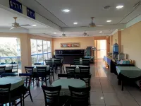 Cristal Palace Inn - breakfast