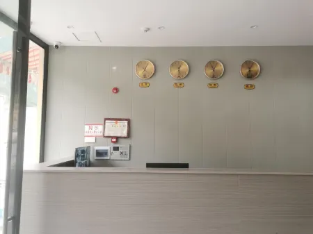 Zhayu Yiju Business Hotel Отели в г. Чаюй