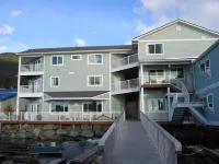 Longliner Lodge and Suites Hotels in der Nähe von University of Alaska Southeast