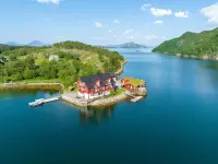 Brygga på Dønna Hotel a Sandnessjoen