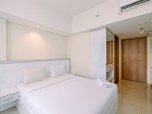 Bogor Icon Apartment 的豪華優雅工作室