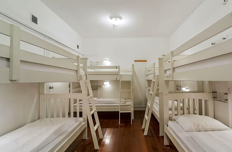 Beat Arts Hostel at Chinatown