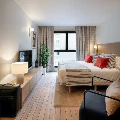 Aparthotel Líbere Vitoria Hotels near Ibaia kanpina