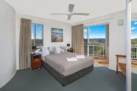Beachside Resort Kawana Waters Hotels in Birtinya