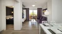 Leo Canela Hotels in Isla Cristina