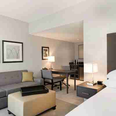 Embassy Suites by Hilton Charlotte Ayrsley Rooms