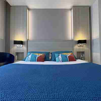 Le Cornouaille Hotel & Spa Rooms