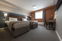Wilmslow Lodge Hotels in Handforth