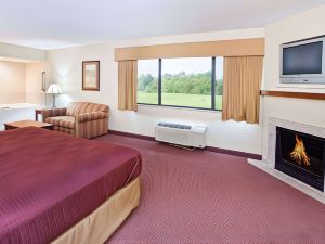 AmericInn by Wyndham Boiling Springs Near Gardner Webb U