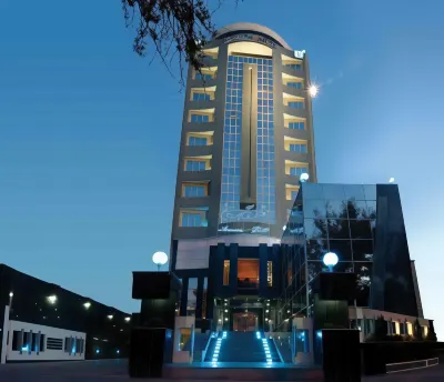 Aseman Hotel Hotels near Si O Se Pol Bridge