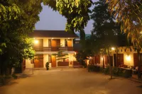 Bamboe Inn Homestay Hotels in 