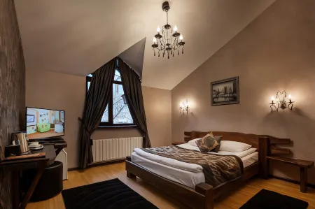 Saraishyq Hotel
