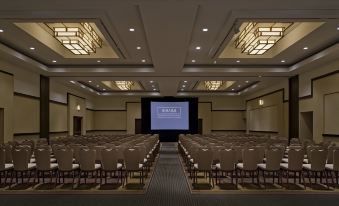 Hyatt Regency Lisle Near Naperville