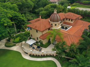 Villa Firenze, Costa Rica. All Inclusive Luxury