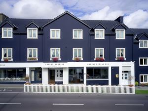 Schull Harbour Hotel & Leisure Centre