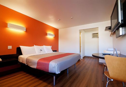 Motel 6 Bremerton, WA