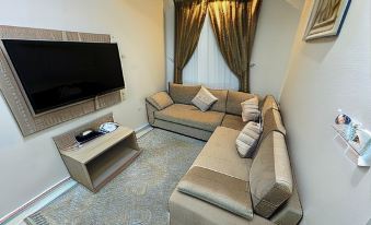 Primotel Suites As Salamah