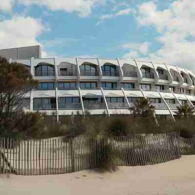 Hôtel La Plage 5 étoiles, La Grande-Motte Hotel Exterior