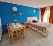 Studio 2 ou 3 People, 150 m Beach, Near Ghisonaccia