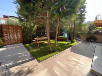 Serenity Apartments and Studios