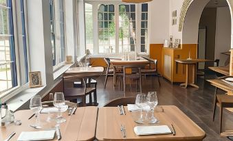 Hostellerie du Lys
