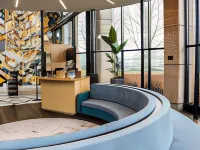 2L de Blend Hotels near West