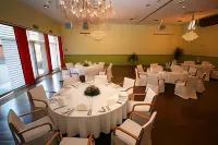 Amrita Hotel - breakfast