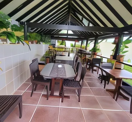 Mango Lodge