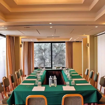 The Park Hotel Piraeus