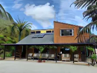 Te Nikau Retreat Hotels near Pancake Rocks and Blowholes Walk