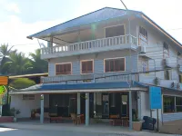 Sabaydee Guesthouse Hotels in Houeisay