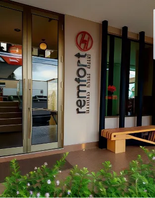 Remfort Hotel فنادق في 