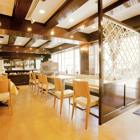 Shimizu City Hotel Отели рядом с достопримечательностью «Железнодорожная станция Симидзу»
