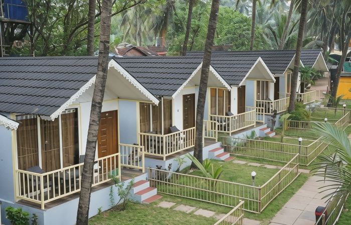 Sunset & Waves Resort