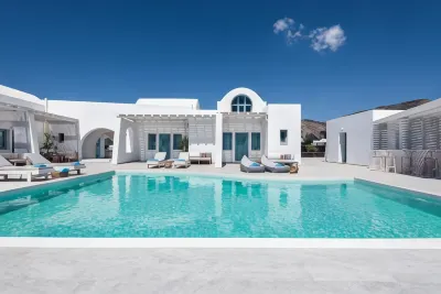 Santa Irina Luxury Sunny Lofts Hotels in Perivolos