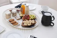 Afrodite Suites Hotels in Потос