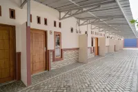 RedDoorz @ Seputih Jaya Lampung Hotel a Central Lampung Regency