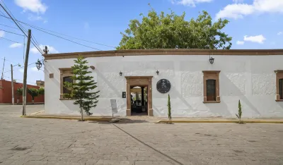 Hotel Casona El Calvario Hotels near Huichapan Pueblo Magico