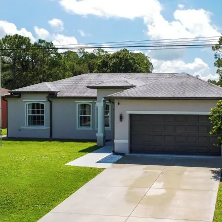 Heated SALT Pool - 3bd - Sunny