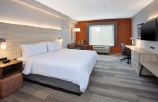 Holiday Inn Express & Suites ROCHESTER WEBSTER by IHG