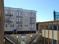 Alpha Inn and Suites Hotels near Palace of Fine Arts