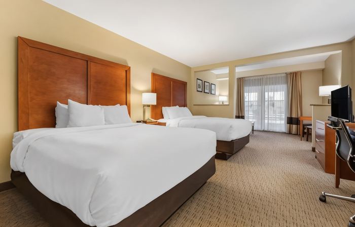 Comfort Inn & Suites Black River Falls I-94