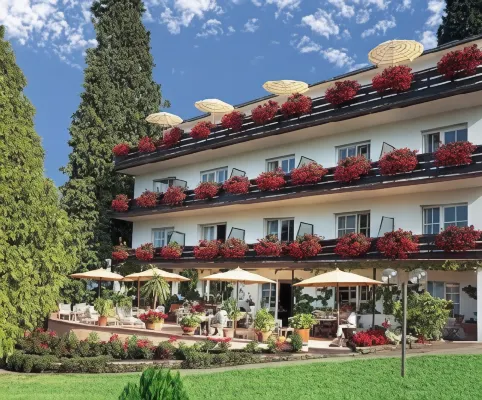 Hotel Behringer's Traube Hotels in Sulzburg