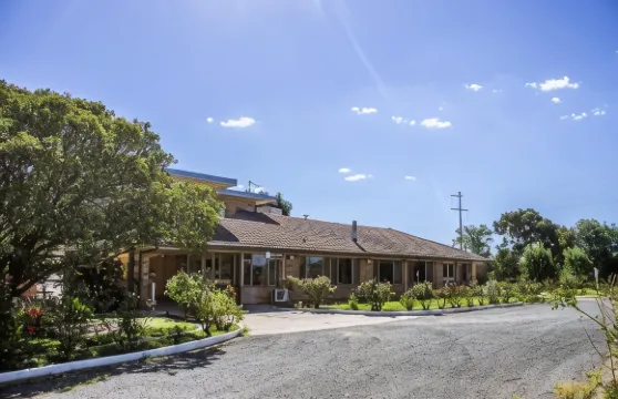 阿隆維爾花園汽車旅館