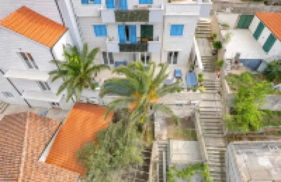 Villa Capitis in the Centre - Private Pool Villa & Balcony Apartment with Spectacular View-No Pool