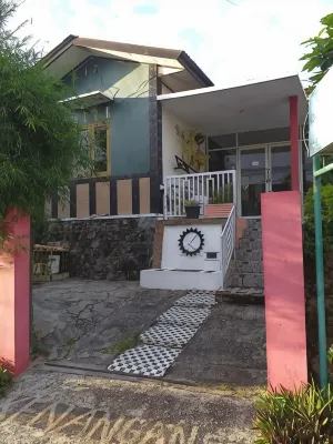 Kenangan Guest House Hotels in 