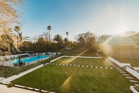 The Hawthorn Boutique Hotel